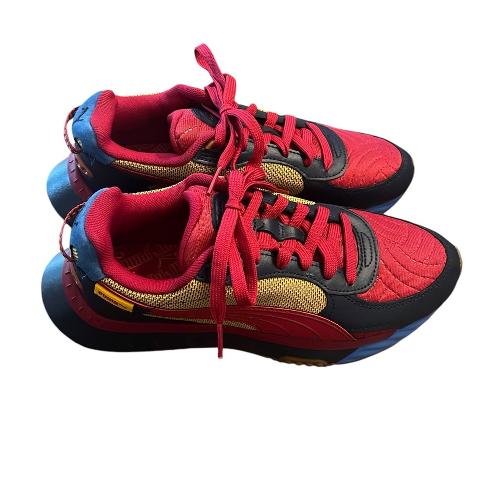 Puma Tennis Shoes in Navy, Mustard, and Deep Red in Unisex Size 7. - Picture 2 of 13